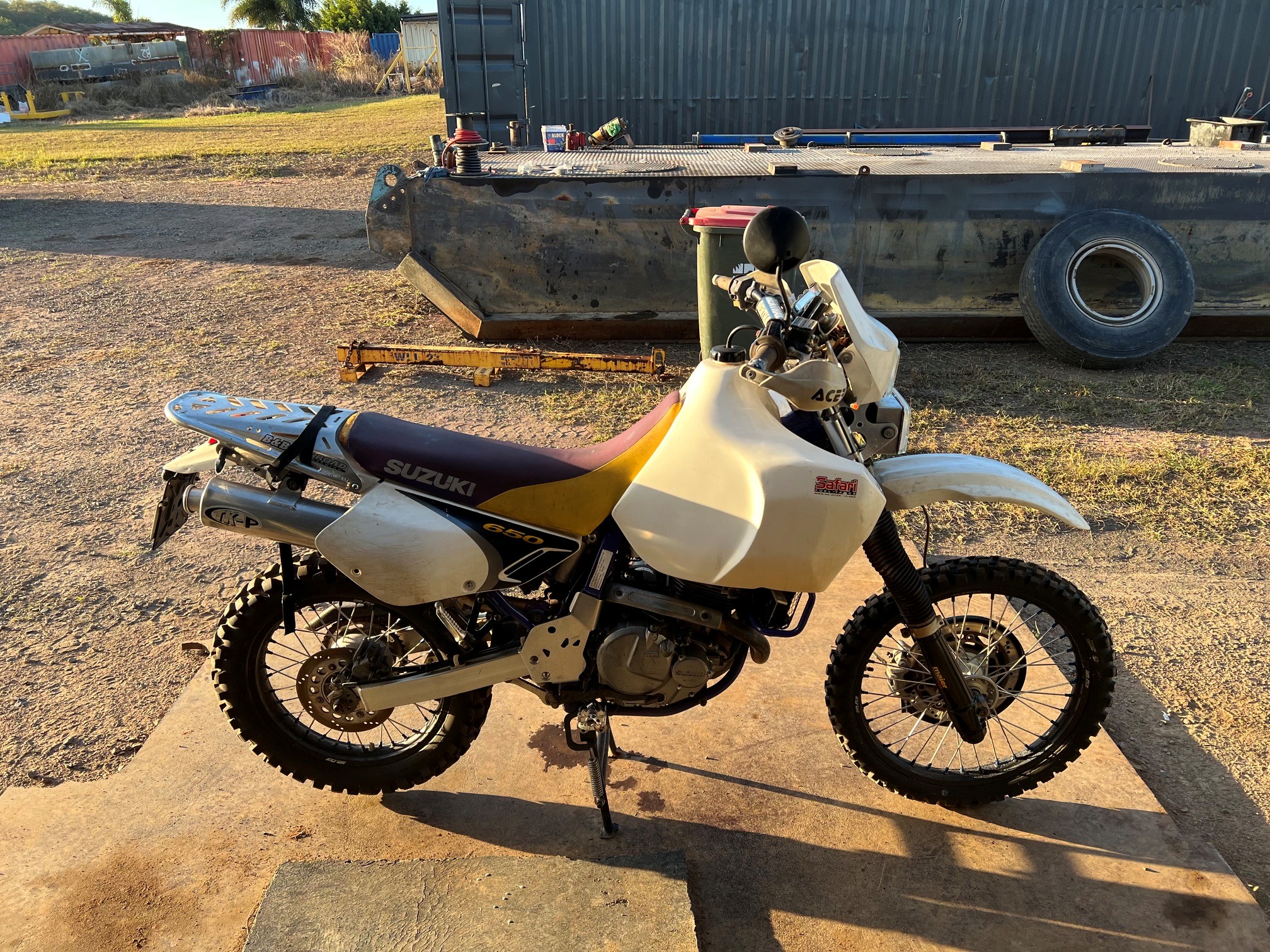 Vehicle photo